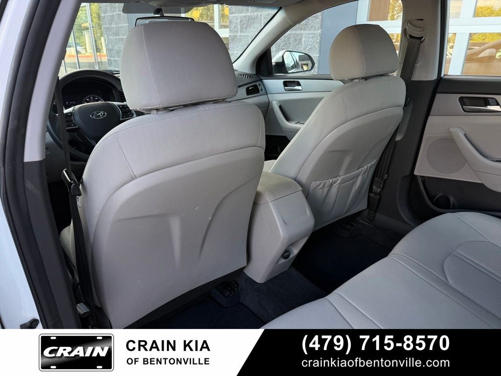 2019 Hyundai Sonata SE - CARFAX ONE OWNER