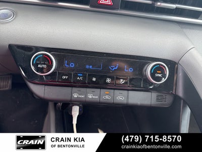 2023 Hyundai Elantra SEL - CLEAN CARFAX