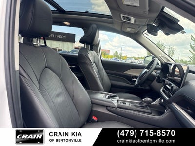 2025 Toyota Grand Highlander Hybrid Limited - AWD / PANORAMIC SUNROOF / CLEAN CARFAX