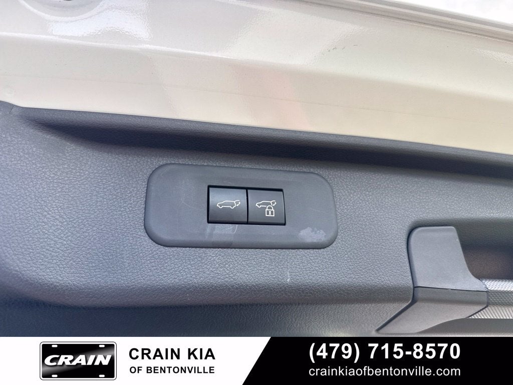 2025 Toyota Grand Highlander Hybrid Limited - AWD / PANORAMIC SUNROOF / CLEAN CARFAX