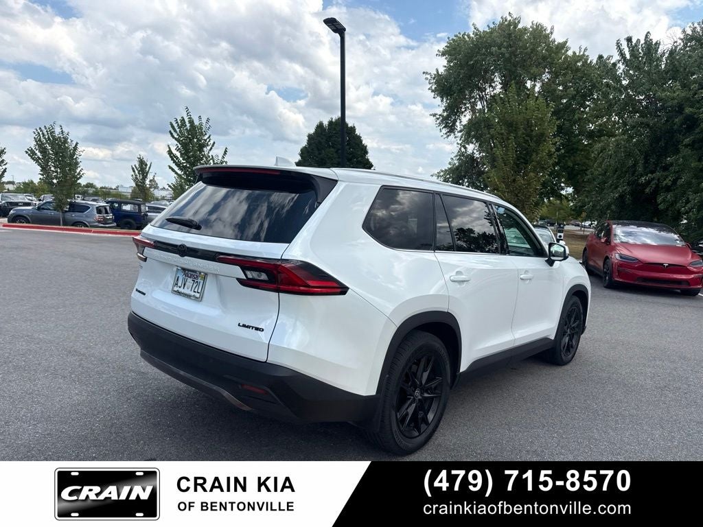 2025 Toyota Grand Highlander Hybrid Limited - AWD / PANORAMIC SUNROOF / CLEAN CARFAX