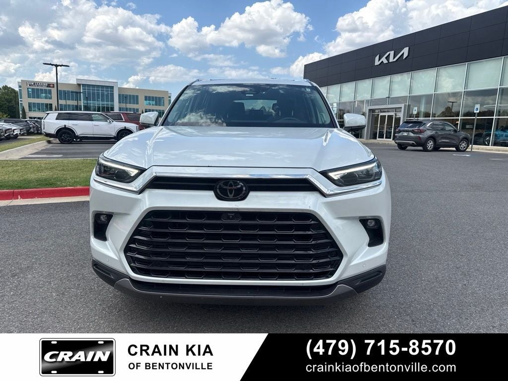 2025 Toyota Grand Highlander Hybrid Limited - AWD / PANORAMIC SUNROOF / CLEAN CARFAX