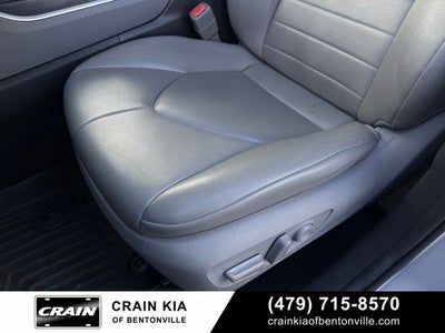 2022 Toyota Highlander XLE - CLEAN CARFAX / SUNROOF