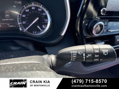 2022 Toyota Highlander XLE - AWD / SUNROOF / CLEAN CARFAX