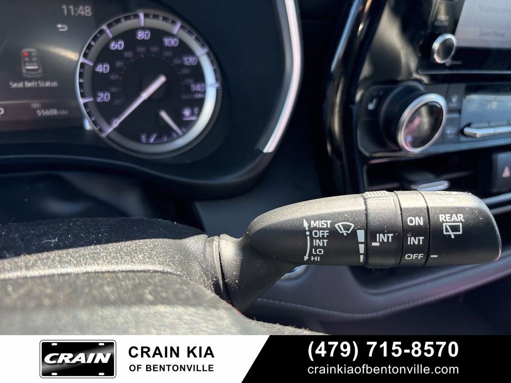 2022 Toyota Highlander XLE - AWD / SUNROOF / CLEAN CARFAX