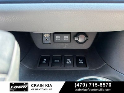 2017 Toyota Highlander XLE - AWD / SUNROOF / CLEAN CARFAX / 1 OWNER