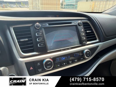 2017 Toyota Highlander XLE - AWD / SUNROOF / CLEAN CARFAX / 1 OWNER