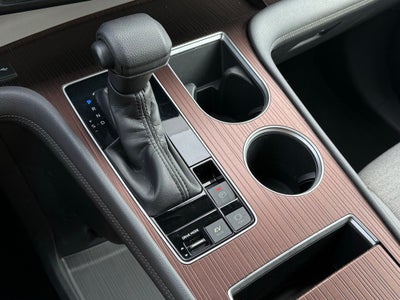 2022 Toyota Sienna LE 8 Passenger - CLEAN CARFAX