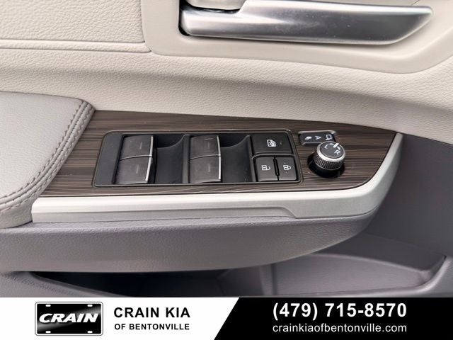 2023 Toyota Sienna Limited - SUNROOF / CLEAN CARFAX / ONE OWNER