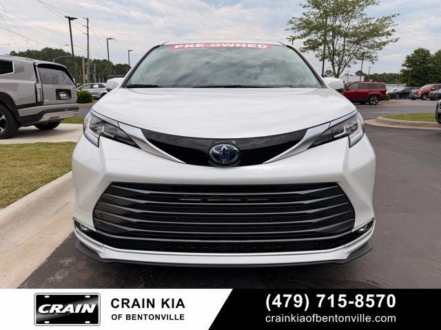 2023 Toyota Sienna Limited - SUNROOF / CLEAN CARFAX / ONE OWNER