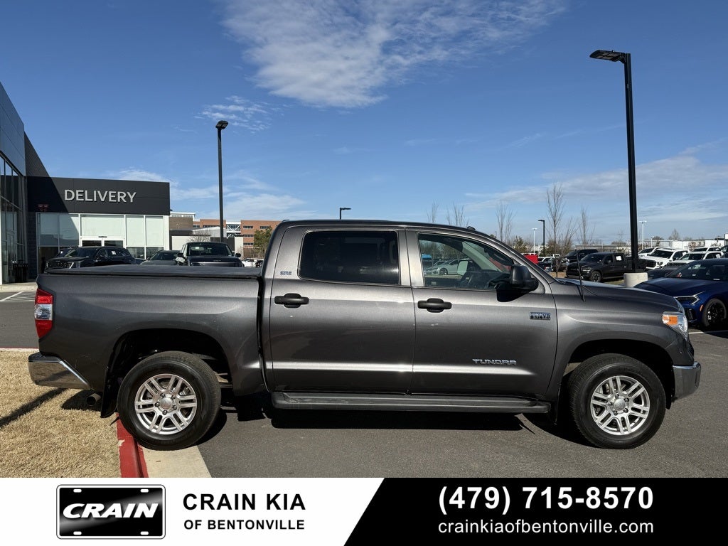 2015 Toyota Tundra SR5 - 4WD