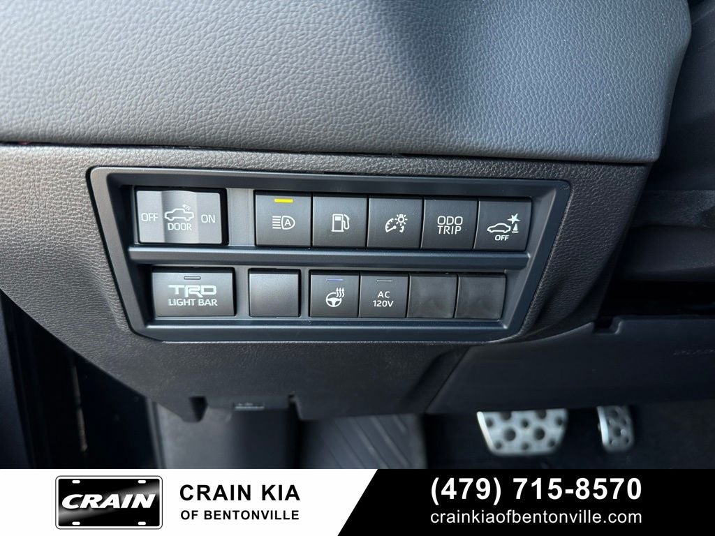 2026 Toyota Tundra Hybrid TRD Pro - 4WD / PANORAMIC SUNROOF / CARFAX ONE OWNER