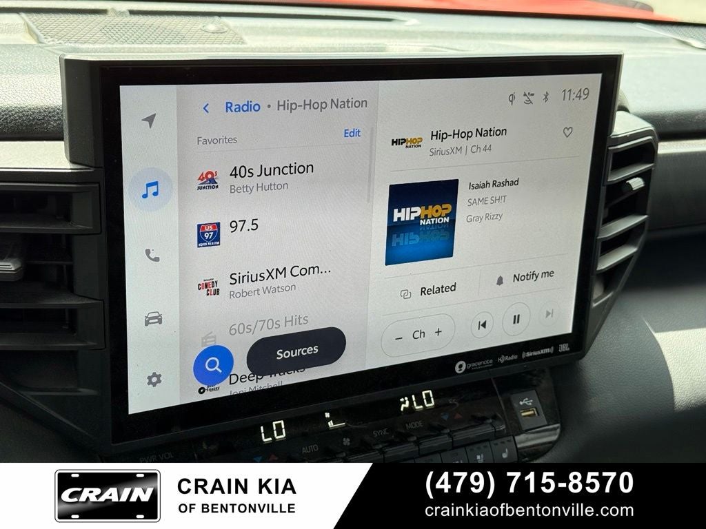 2023 Toyota Tundra Hybrid TRD Pro - 4WD / PANORAMIC SUNROOF / 1-OWNER