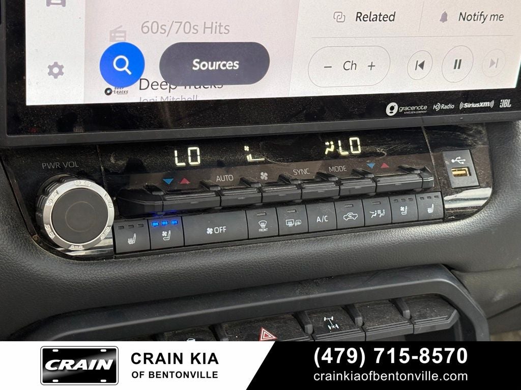 2023 Toyota Tundra Hybrid TRD Pro - 4WD / PANORAMIC SUNROOF / 1-OWNER