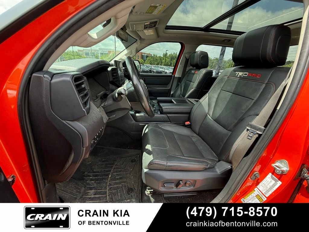 2023 Toyota Tundra Hybrid TRD Pro - 4WD / PANORAMIC SUNROOF / 1-OWNER