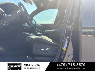 2019 BMW X5 xDrive40i - AWD / PANORAMIC SUNROOF / CLEAN CARFAX