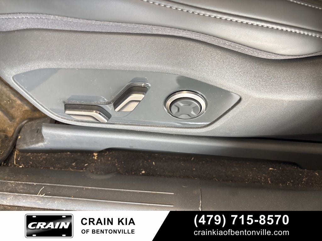 2026 Kia EV9 Wind - KIA CPO / AWD / SUNROOF / ONE OWNER