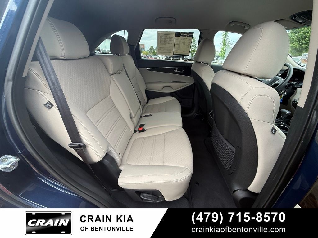 2019 Kia Sorento LX - CARFAX ONE OWNER