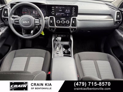 2022 Kia Sorento LX - AWD / CLEAN CARFAX