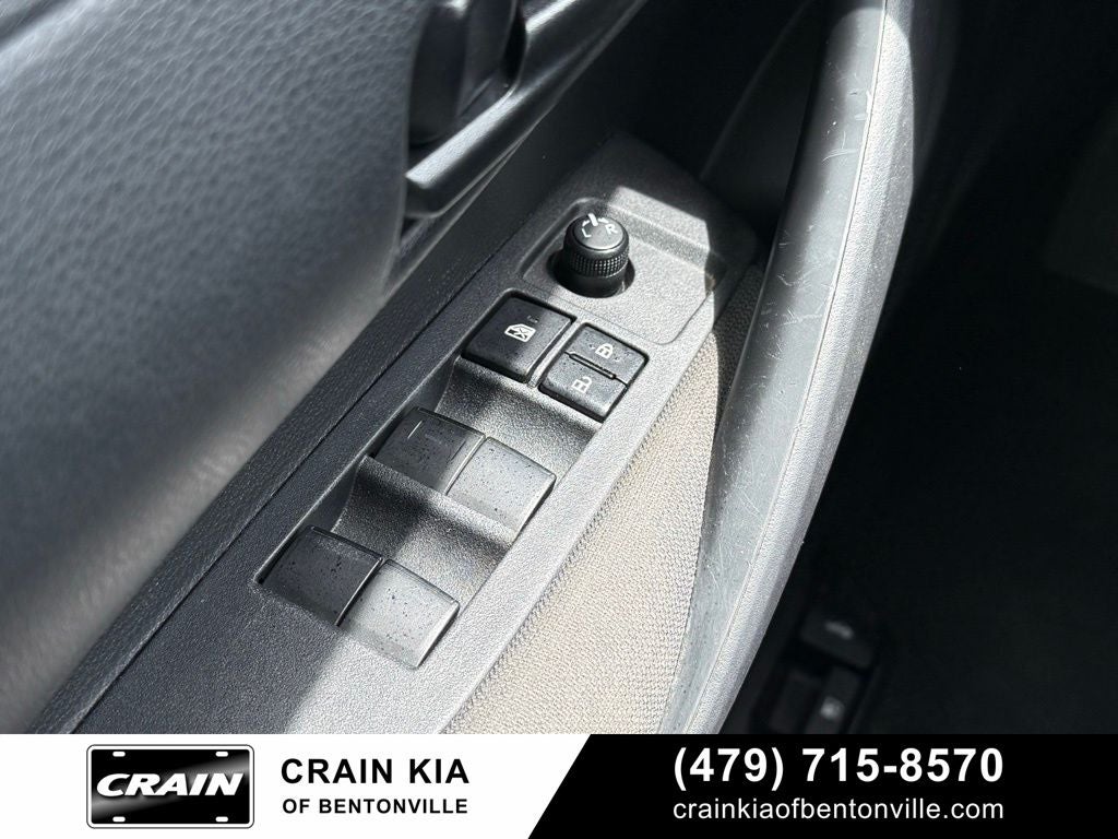 2024 Toyota Corolla LE - CARFAX ONE OWNER