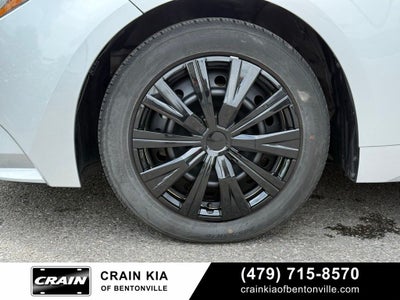 2024 Toyota Corolla LE - CARFAX ONE OWNER