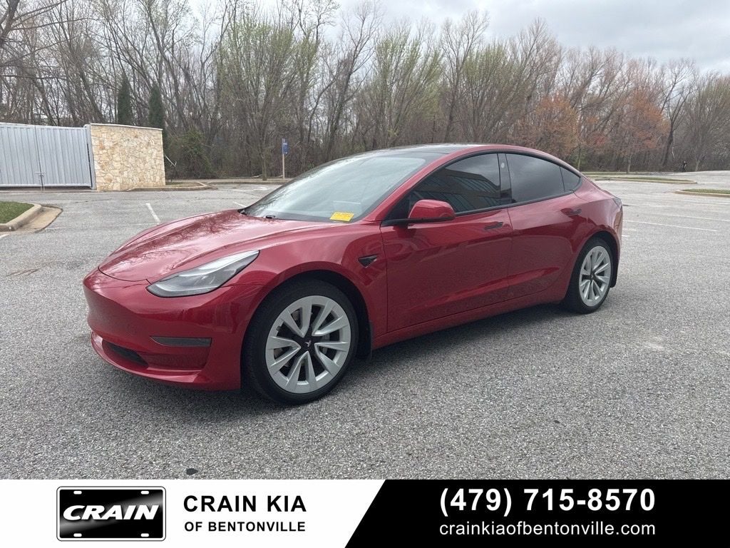 2021 Tesla Model 3 Standard Range Plus - CLEAN CARFAX