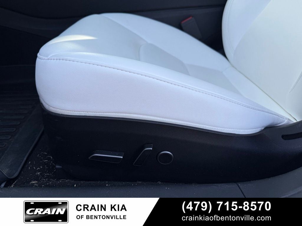 2023 Tesla Model 3 Base - CLEAN CARFAX / ONE OWNER