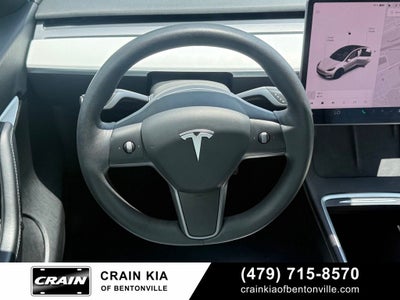 2021 Tesla Model Y Long Range - AWD / CLEAN CARFAX / ONE OWNER