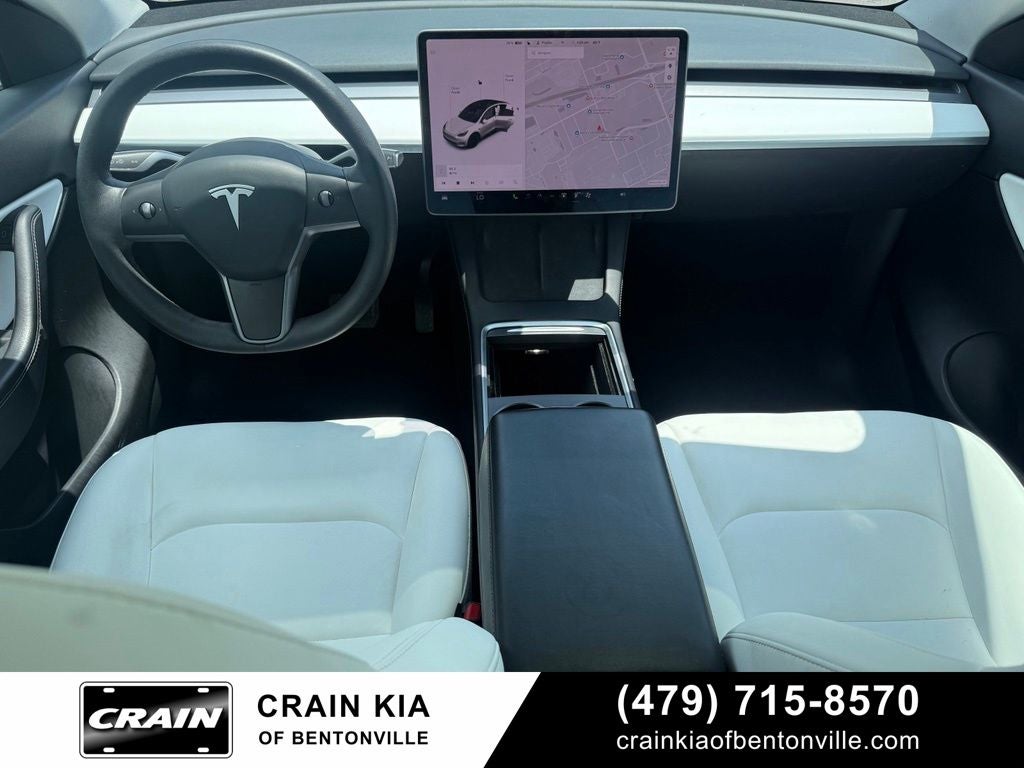 2021 Tesla Model Y Long Range - AWD / CLEAN CARFAX / ONE OWNER