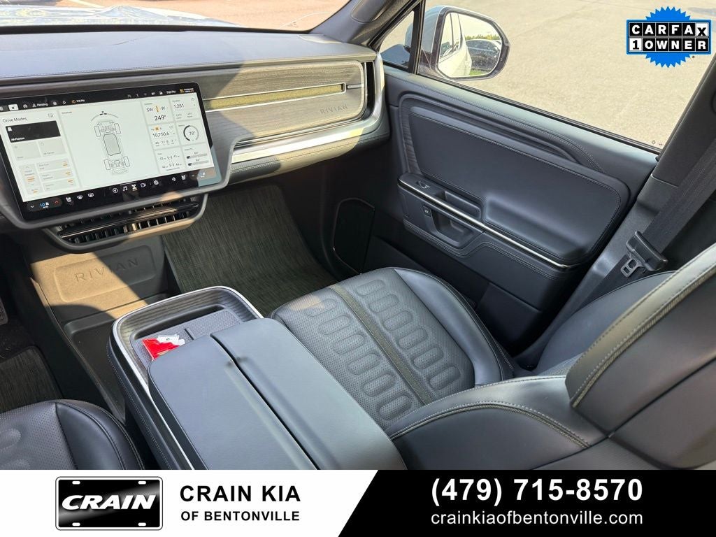 2025 Rivian R1T Adventure Dual Motor Standard Pack - AWD / CLEAN CARFAX / ONE OWNER