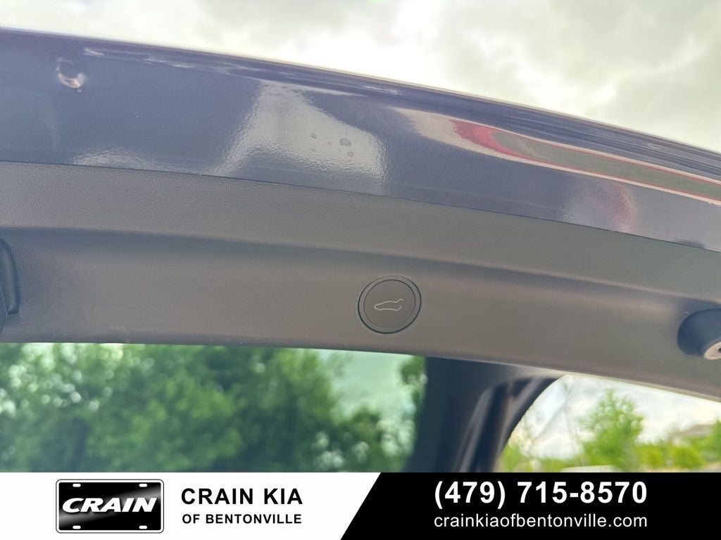 2023 Tesla Model Y Long Range - HW4 / AWD / CLEAN CARFAX / ONE OWNER