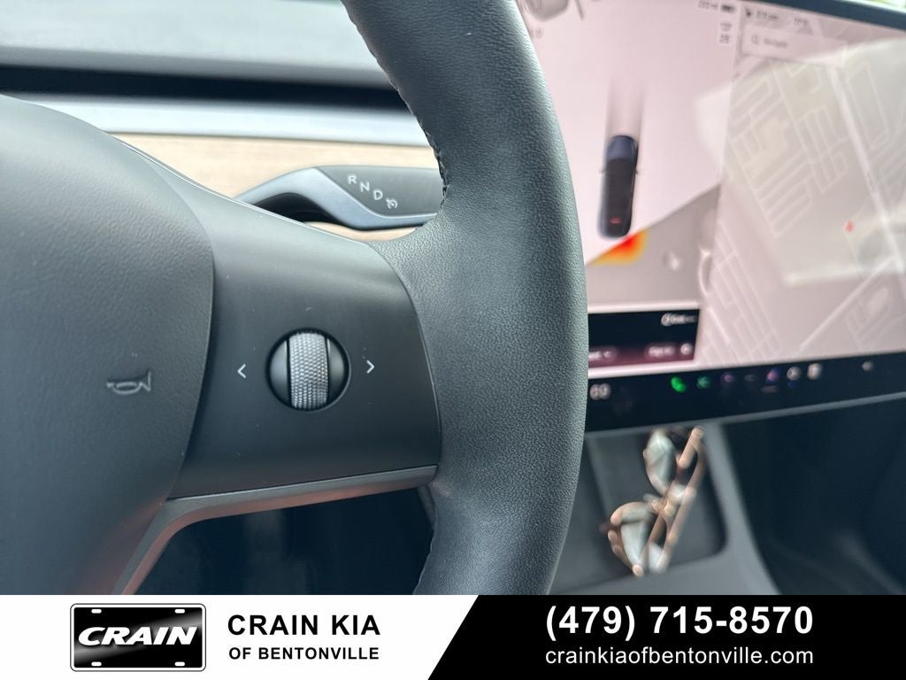 2023 Tesla Model Y Long Range - HW4 / AWD / CLEAN CARFAX / ONE OWNER