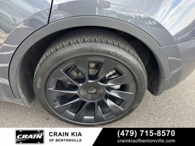 2023 Tesla Model Y Long Range - HW4 / AWD / CLEAN CARFAX / ONE OWNER