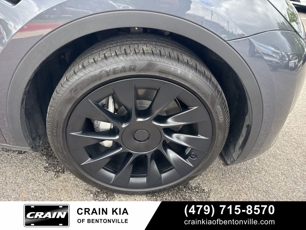 2023 Tesla Model Y Long Range - HW4 / AWD / CLEAN CARFAX / ONE OWNER