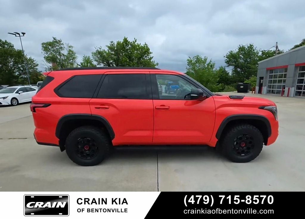 2023 Toyota Sequoia TRD Pro - 4WD / PANORAMIC SUNROOF / ONE OWNER