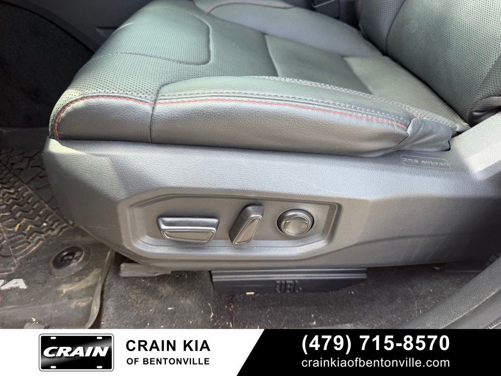 2024 Toyota Sequoia TRD Pro - 4WD / CLEAN CARFAX / PANORAMIC SUNROOF