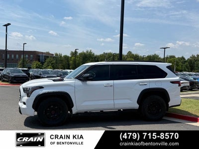 2024 Toyota Sequoia TRD Pro - 4WD / CLEAN CARFAX / PANORAMIC SUNROOF