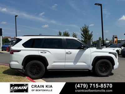 2024 Toyota Sequoia TRD Pro - 4WD / CLEAN CARFAX / PANORAMIC SUNROOF