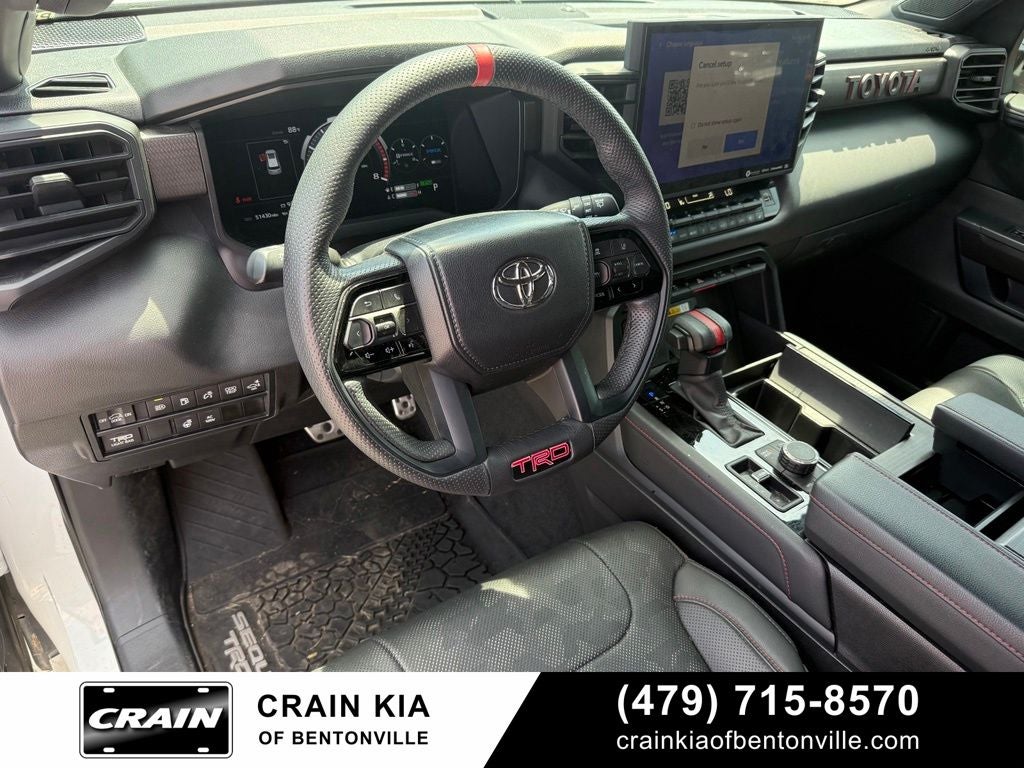 2024 Toyota Sequoia TRD Pro - 4WD / CLEAN CARFAX / PANORAMIC SUNROOF
