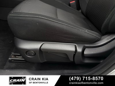 2024 Mitsubishi Outlander ES - 4WD / CLEAN CARFAX HISTORY