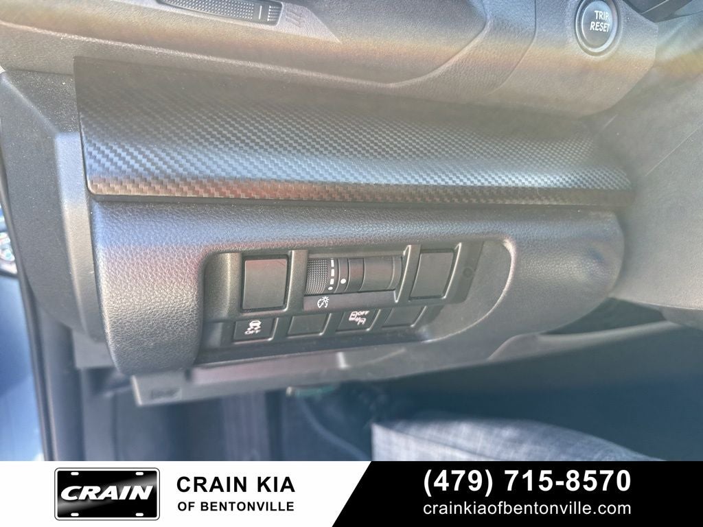 2019 Subaru Crosstrek 2.0i Premium - AWD / SUNROOF