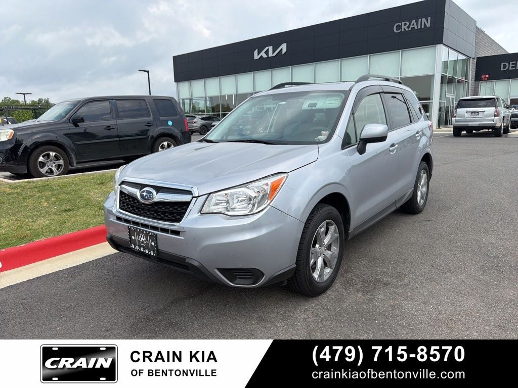 2016 Subaru Forester 2.5i Premium - AWD / SUNROOF / CLEAN CARFAX