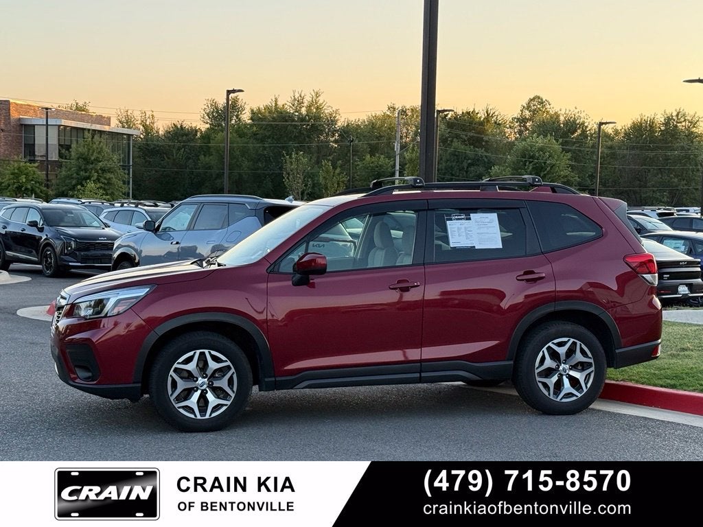 2021 Subaru Forester Premium - AWD / CLEAN CARFAX / PANORAMIC SUNROOF