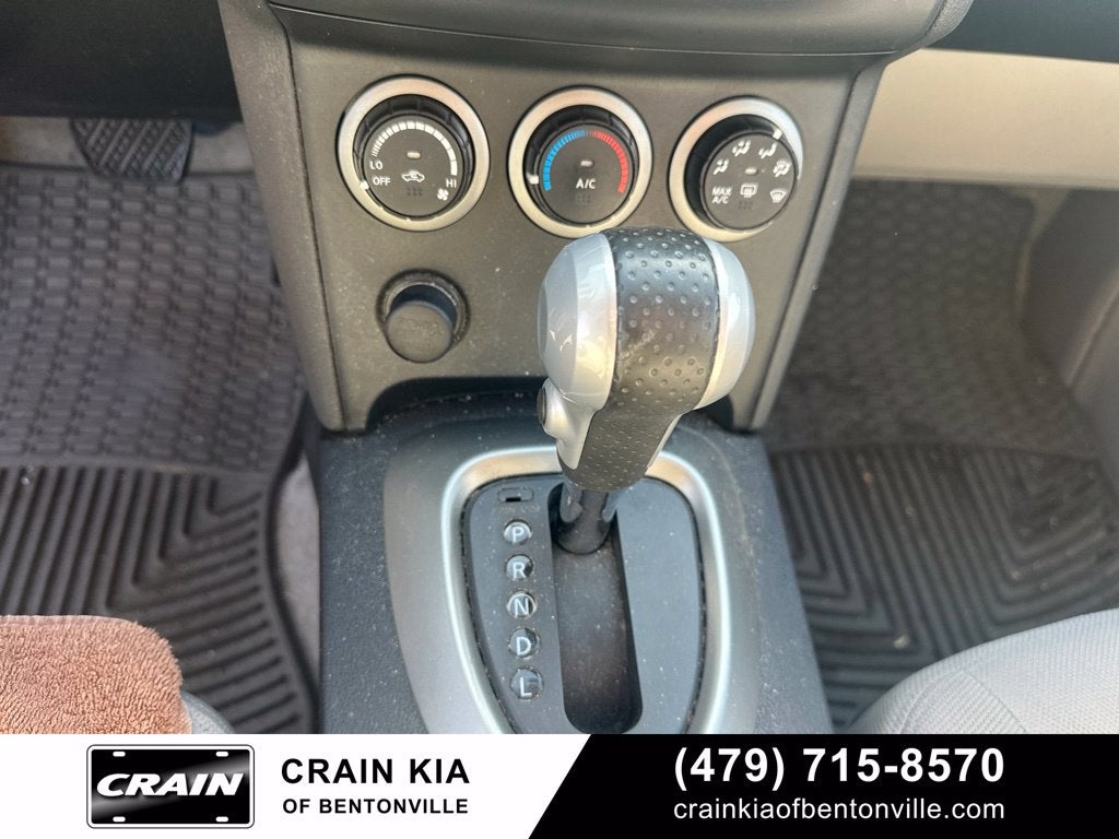 2012 Nissan Rogue SV | CARFAX ONE OWNER!
