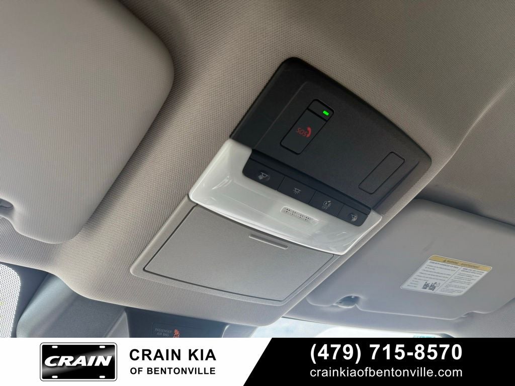 2023 Nissan Rogue SV - CLEAN CARFAX / ONE OWNER