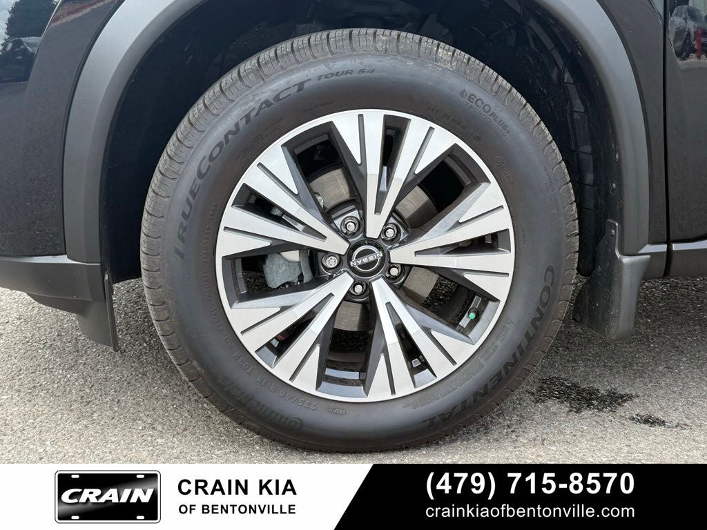 2023 Nissan Rogue SV - CLEAN CARFAX / ONE OWNER