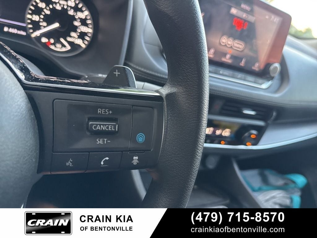 2023 Nissan Rogue SV - AWD / CLEAN CARFAX