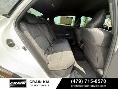 2023 Toyota Crown XLE - AWD / CLEAN CARFAX