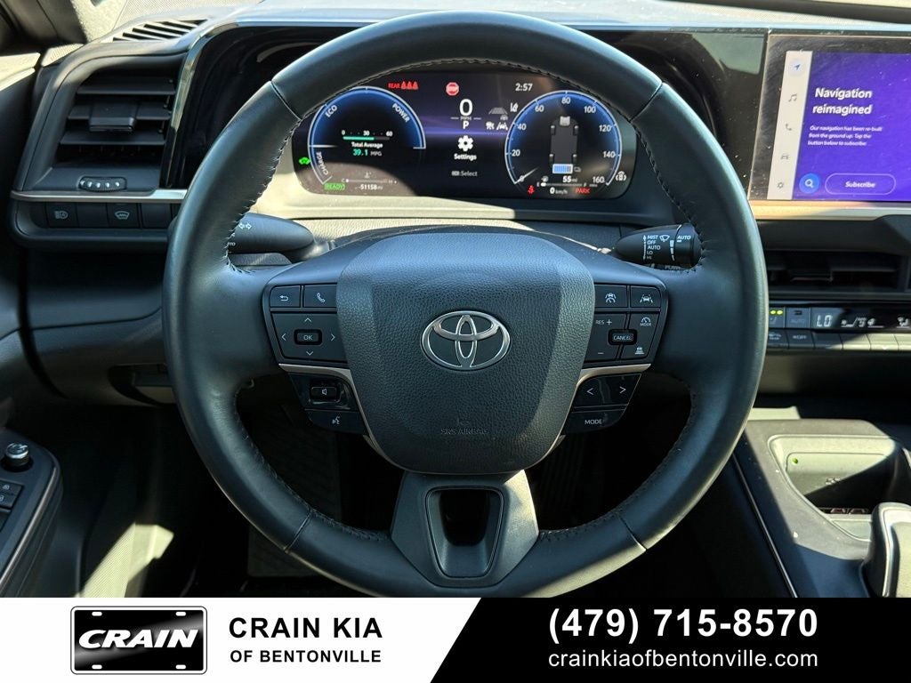 2023 Toyota Crown Limited - AWD / PANORAMIC SUNROOF