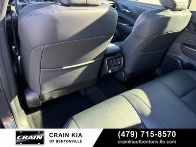 2023 Toyota Crown Limited - AWD / PANORAMIC SUNROOF